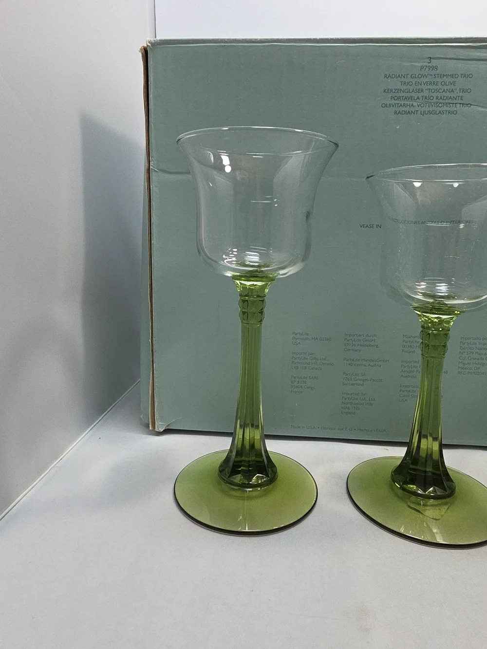 Partylite Radiant Glow Holiday Green Stemmed Trio Votive Holders Set of 3 NIB - Picture 2 of 8